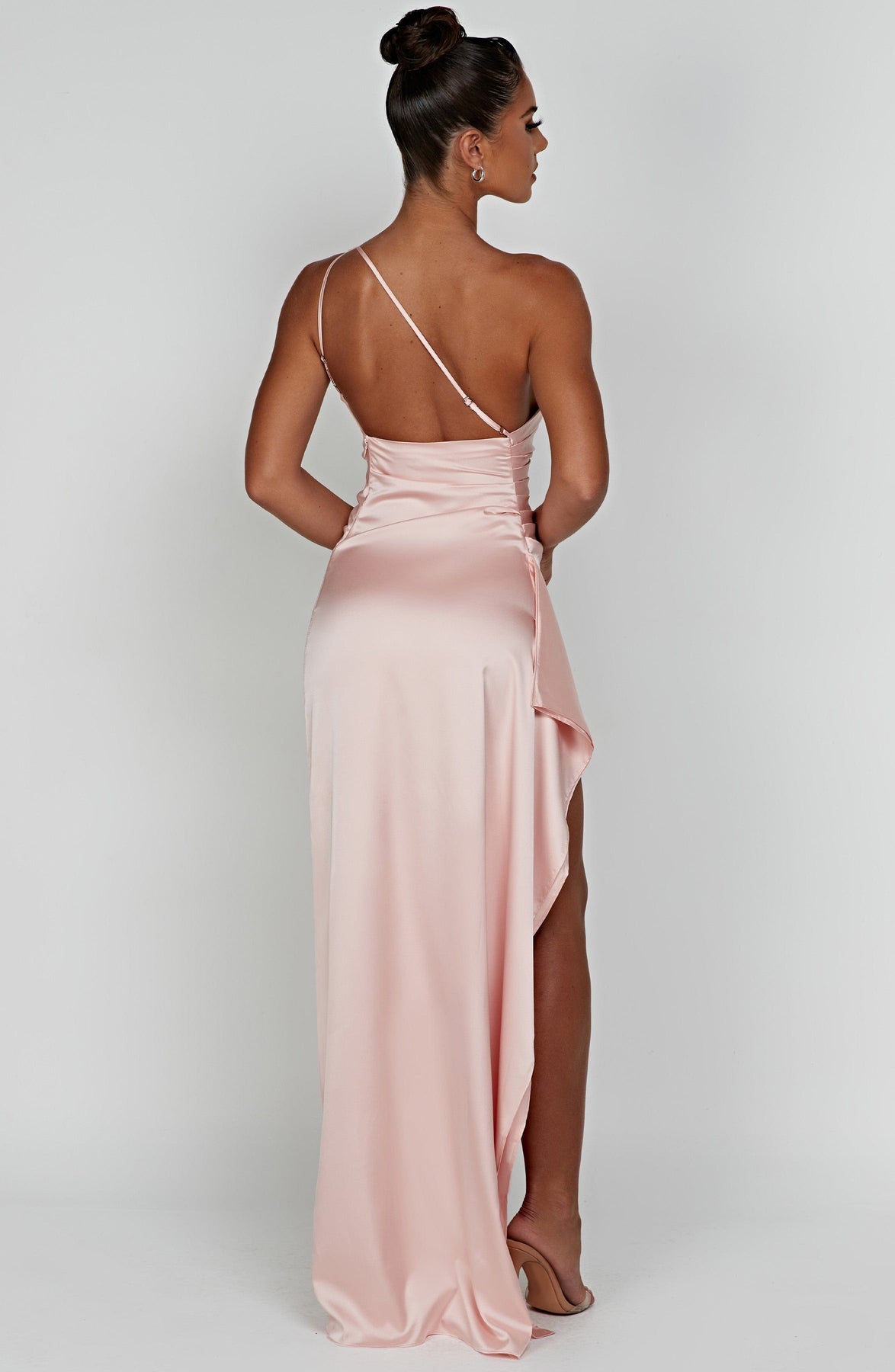 Robe Glamour en Satin - reveliu