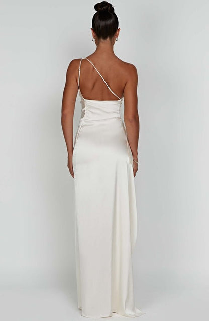 Robe Glamour en Satin - reveliu