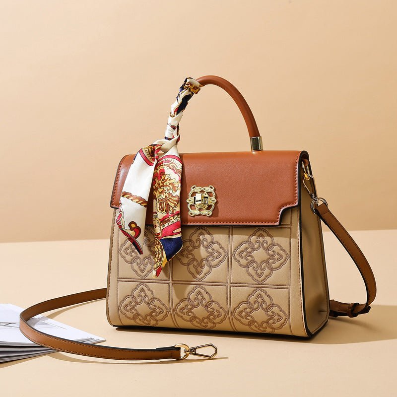 Sac Brodé Motifs Traditionnels - reveliu